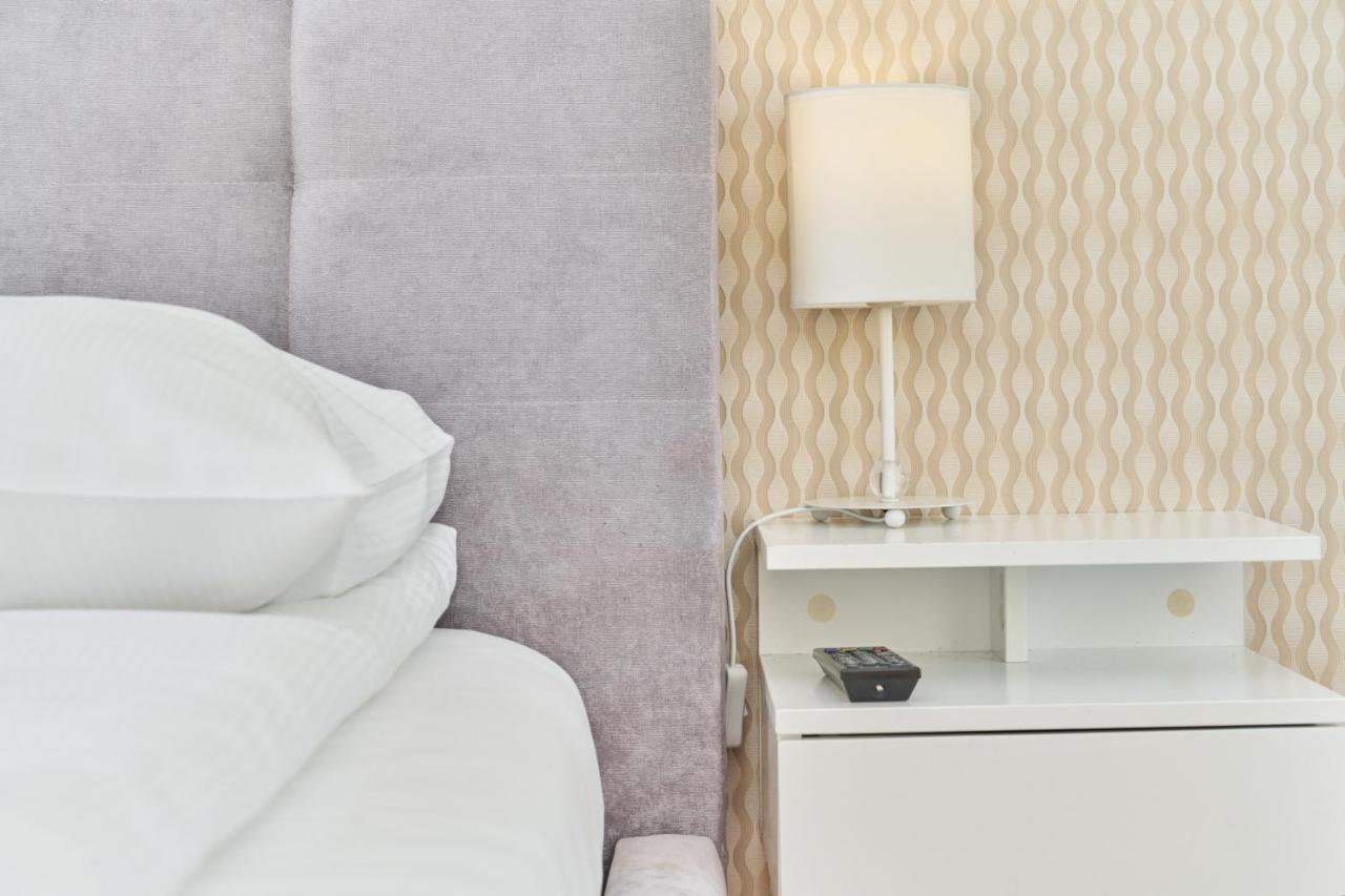 Apartment Wroclaw Krakowska With Balcony And Free Garage By Noclegi Renters Εξωτερικό φωτογραφία